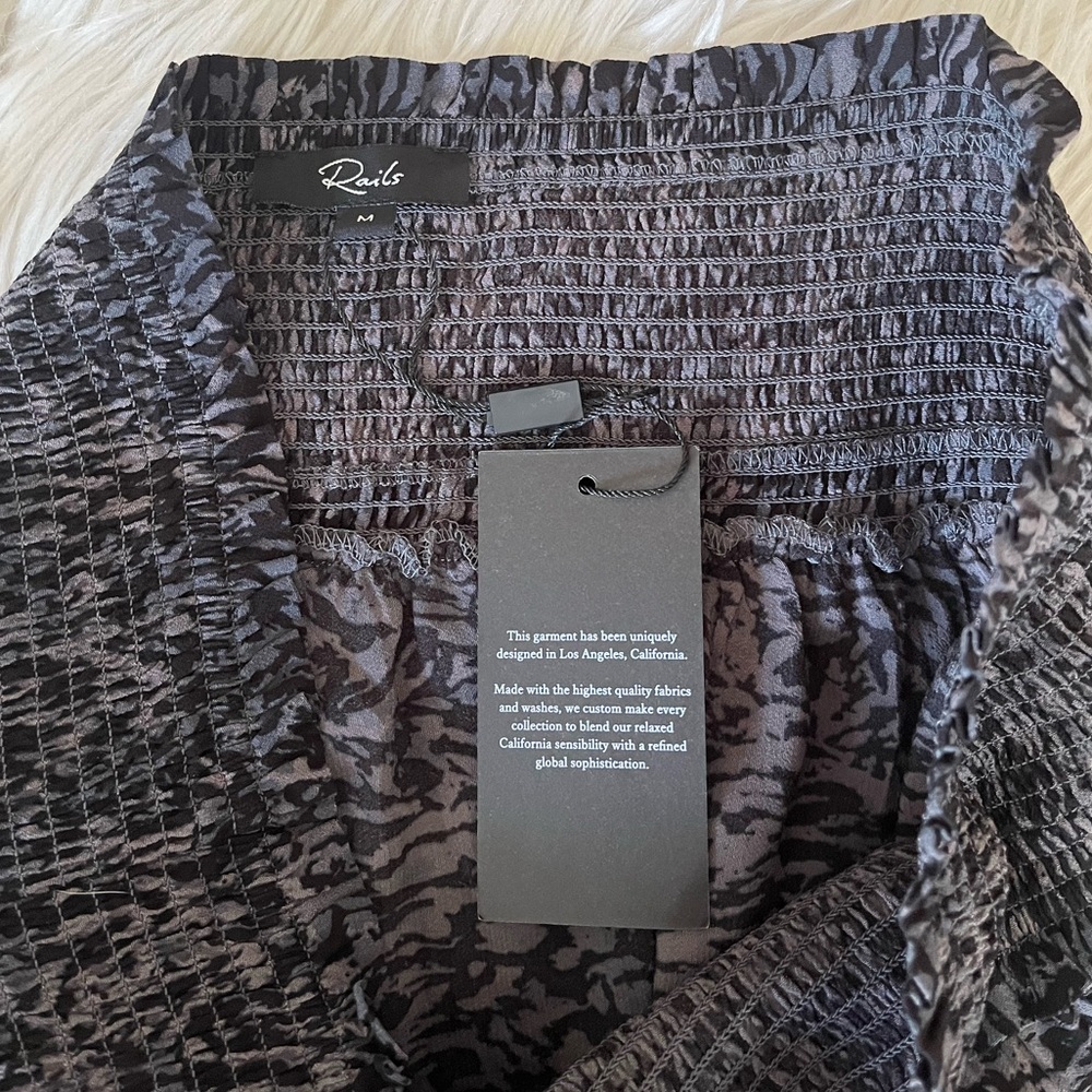 {Rails} Addison Mini Skirt in Charcoal Abstract Animal Print - Size Medium - Picture 12 of 12